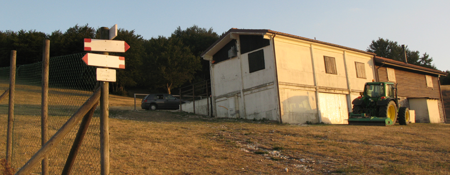 Monte Nerone Sentiero 1 - immagine 9 (Rifugio Corsini)