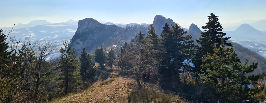 Parco Sasso Simone e Simoncello Sentiero 95 - immagine 2 (Cresta dei Tausani)